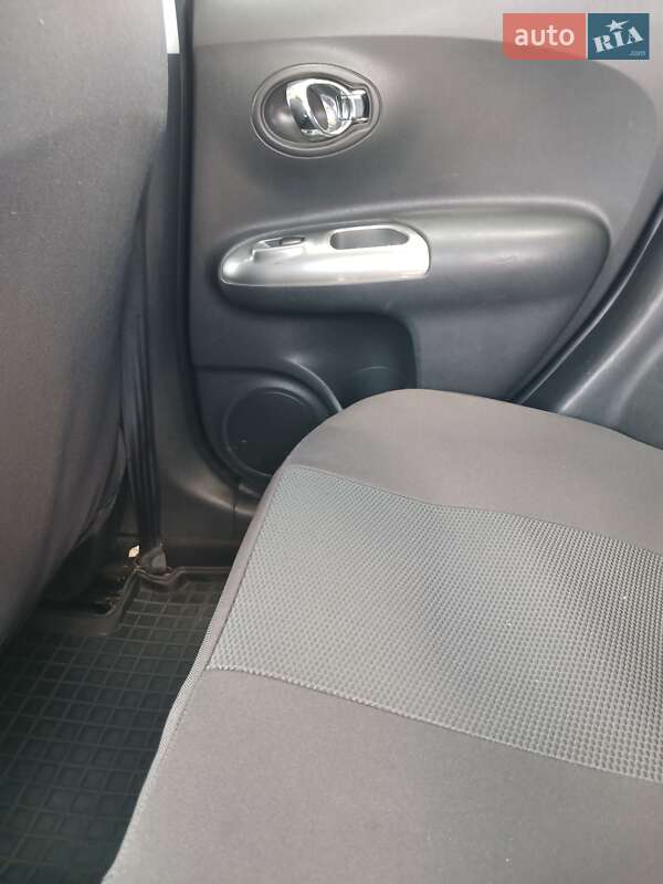 Внедорожник / Кроссовер Nissan Juke 2011 в Киеве