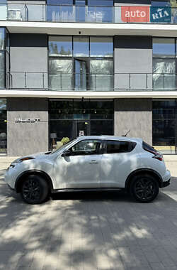 Внедорожник / Кроссовер Nissan Juke 2016 в Ужгороде