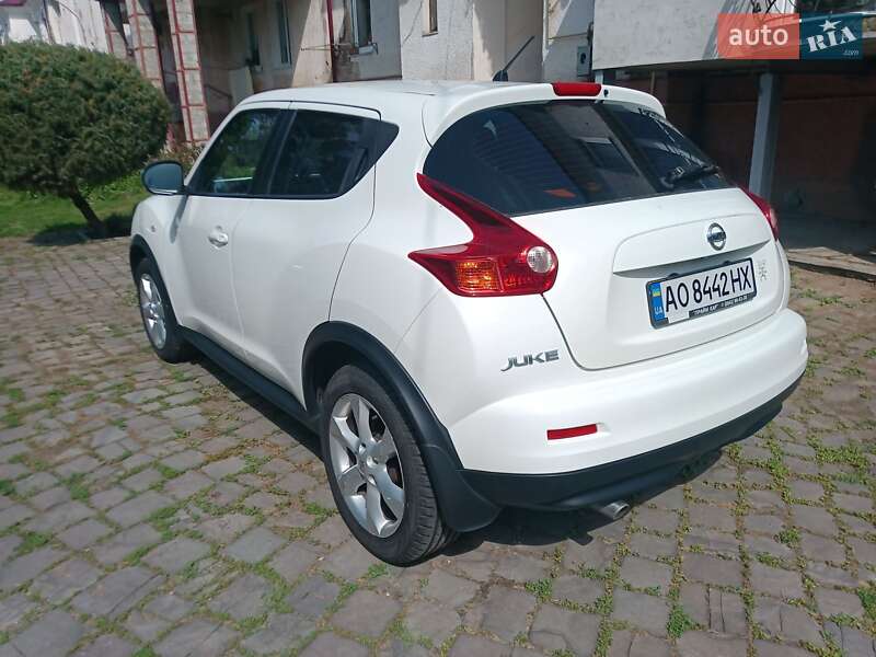 Внедорожник / Кроссовер Nissan Juke 2012 в Мукачево
