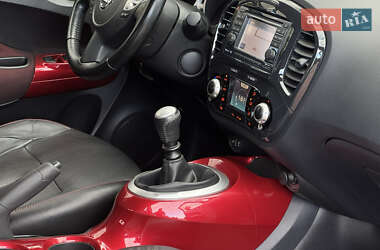 Внедорожник / Кроссовер Nissan Juke 2012 в 