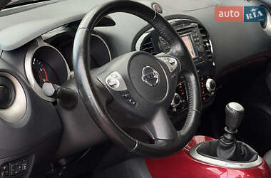 Внедорожник / Кроссовер Nissan Juke 2012 в 