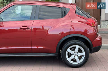 Внедорожник / Кроссовер Nissan Juke 2012 в 