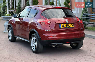 Внедорожник / Кроссовер Nissan Juke 2012 в 