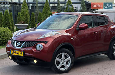 Внедорожник / Кроссовер Nissan Juke 2012 в 