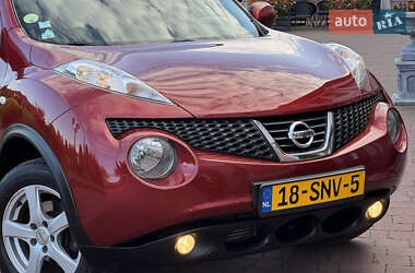 Внедорожник / Кроссовер Nissan Juke 2012 в 