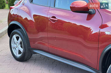 Внедорожник / Кроссовер Nissan Juke 2012 в 