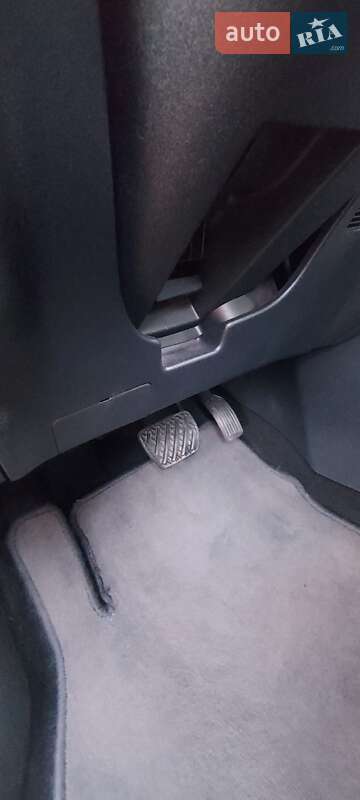 Внедорожник / Кроссовер Nissan Juke 2017 в Белгороде-Днестровском фото 24 Внедорожник / Кроссовер Nissan Juke 2017 в Белгороде-Днестровском