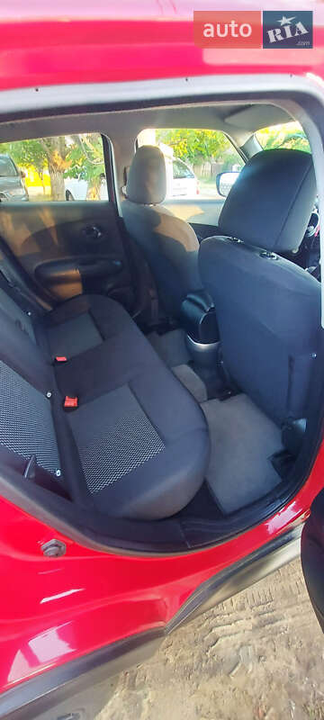 Внедорожник / Кроссовер Nissan Juke 2017 в Белгороде-Днестровском фото 30 Внедорожник / Кроссовер Nissan Juke 2017 в Белгороде-Днестровском