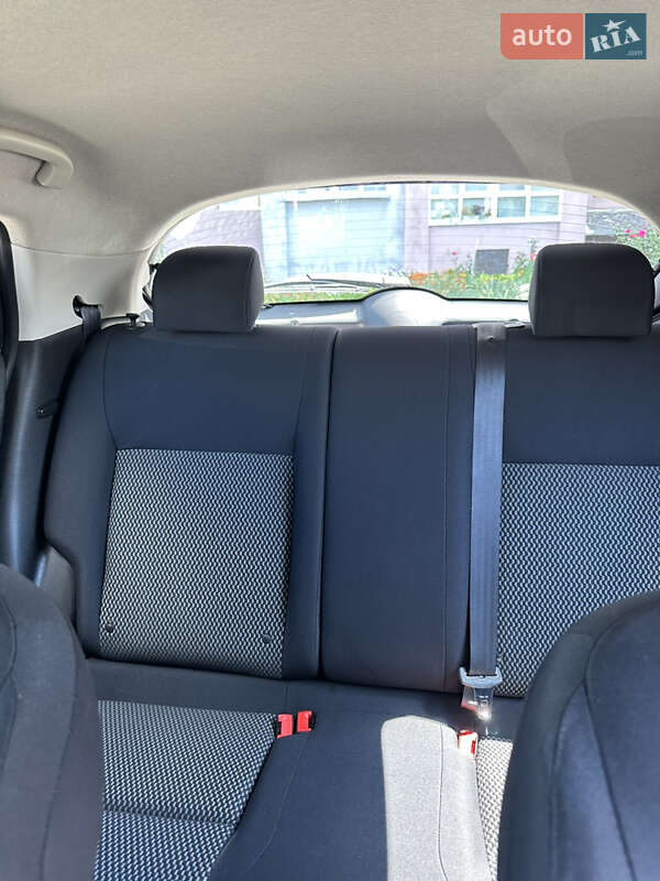 Внедорожник / Кроссовер Nissan Juke 2014 в Харькове фото 9 Внедорожник / Кроссовер Nissan Juke 2014 в Харькове