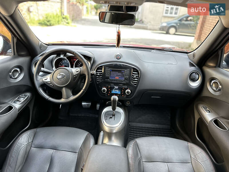 Позашляховик / Кросовер Nissan Juke 2012 в Києві