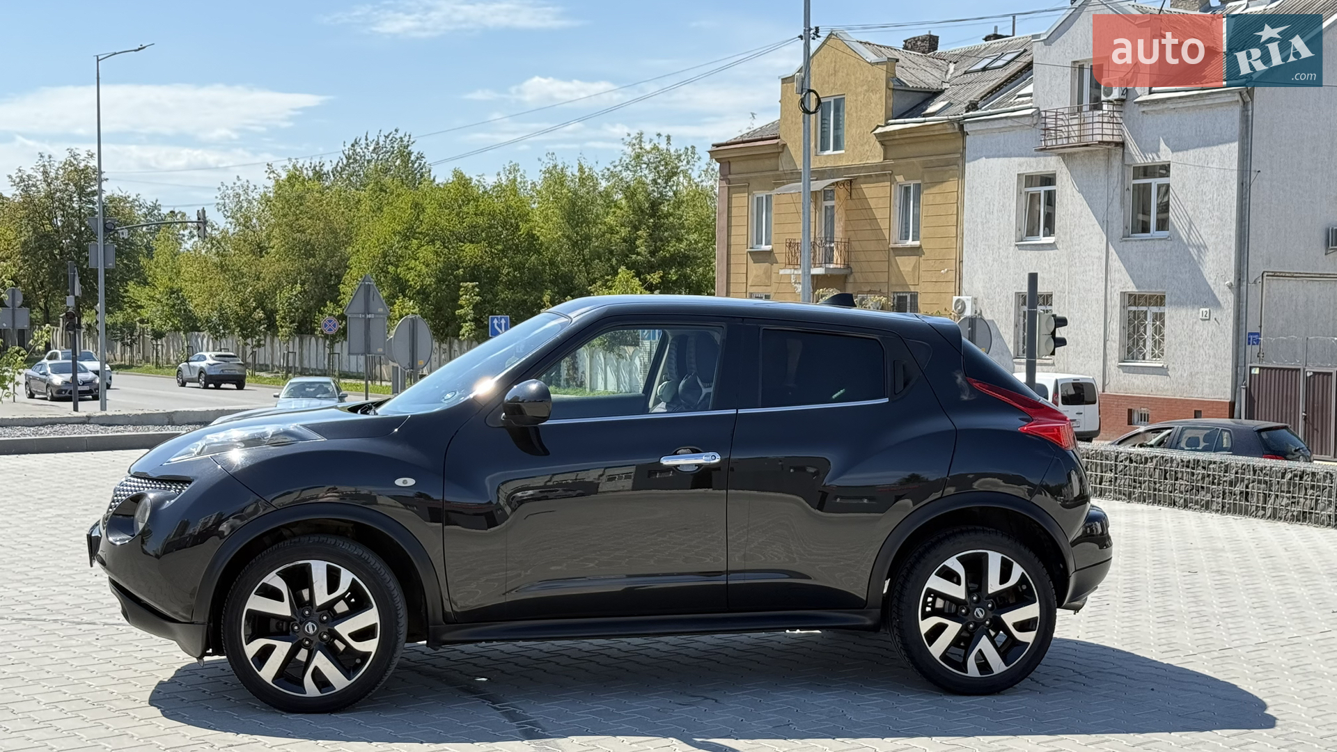 2013 Nissan Juke - мініатюра 2