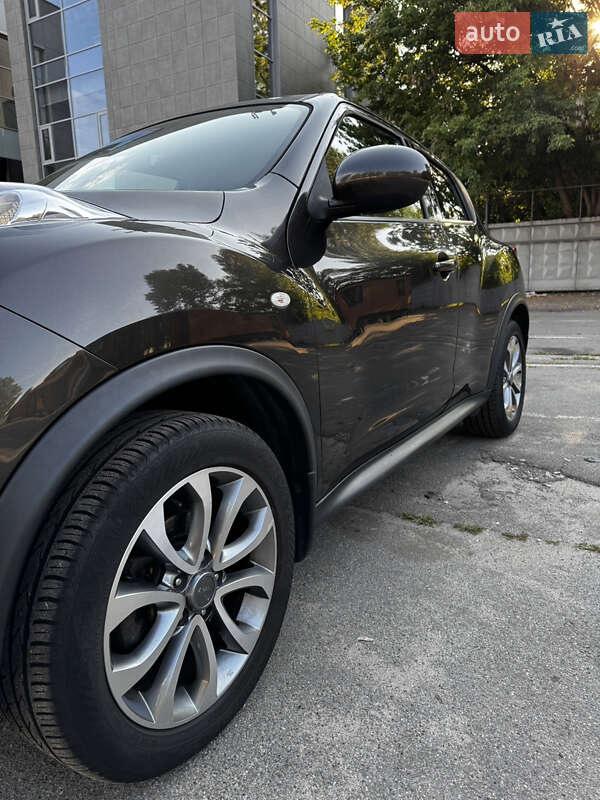 Позашляховик / Кросовер Nissan Juke 2013 в Києві