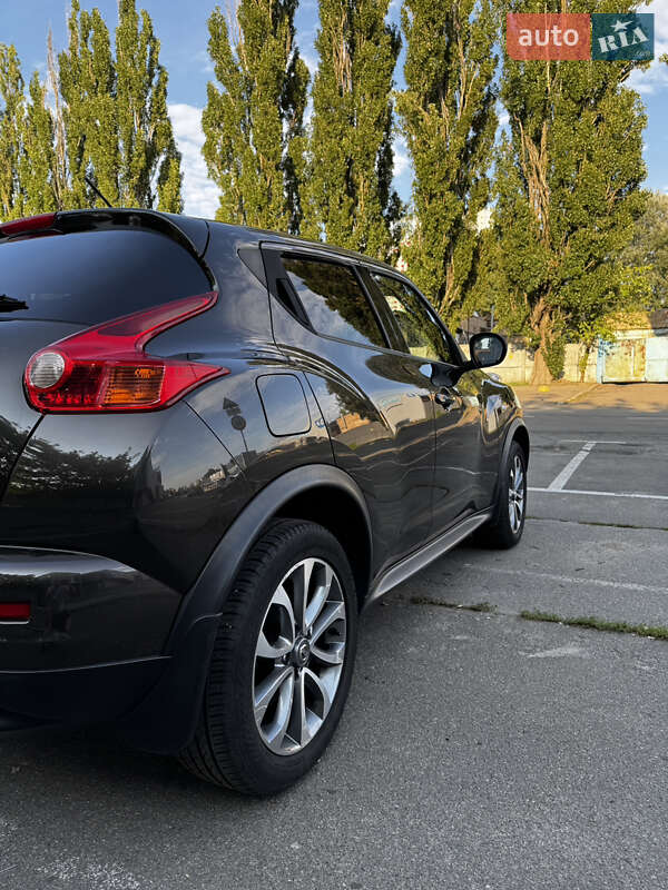 Позашляховик / Кросовер Nissan Juke 2013 в Києві