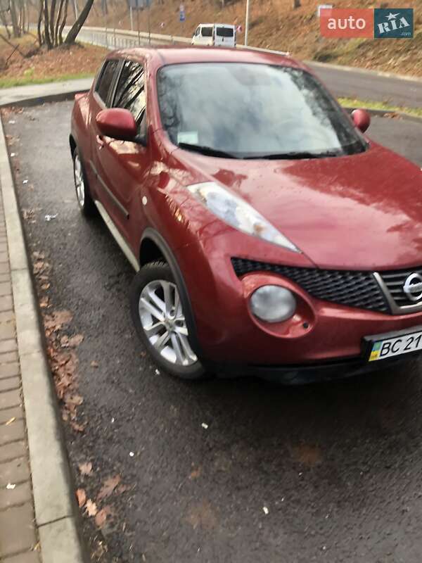 Позашляховик / Кросовер Nissan Juke 2012 в Львові