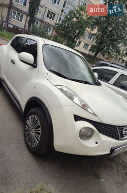 Позашляховик / Кросовер Nissan Juke 2011 в Києві