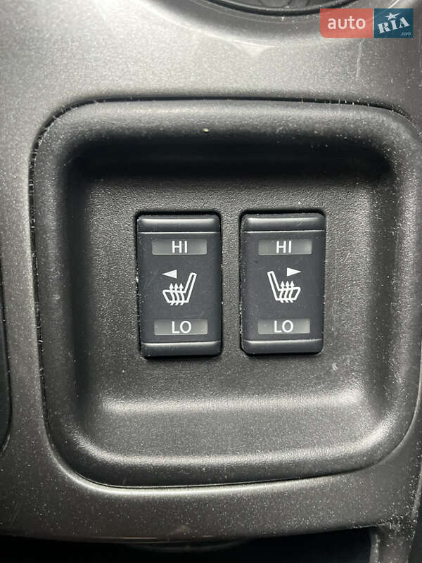 Позашляховик / Кросовер Nissan Juke 2017 в Івано-Франківську