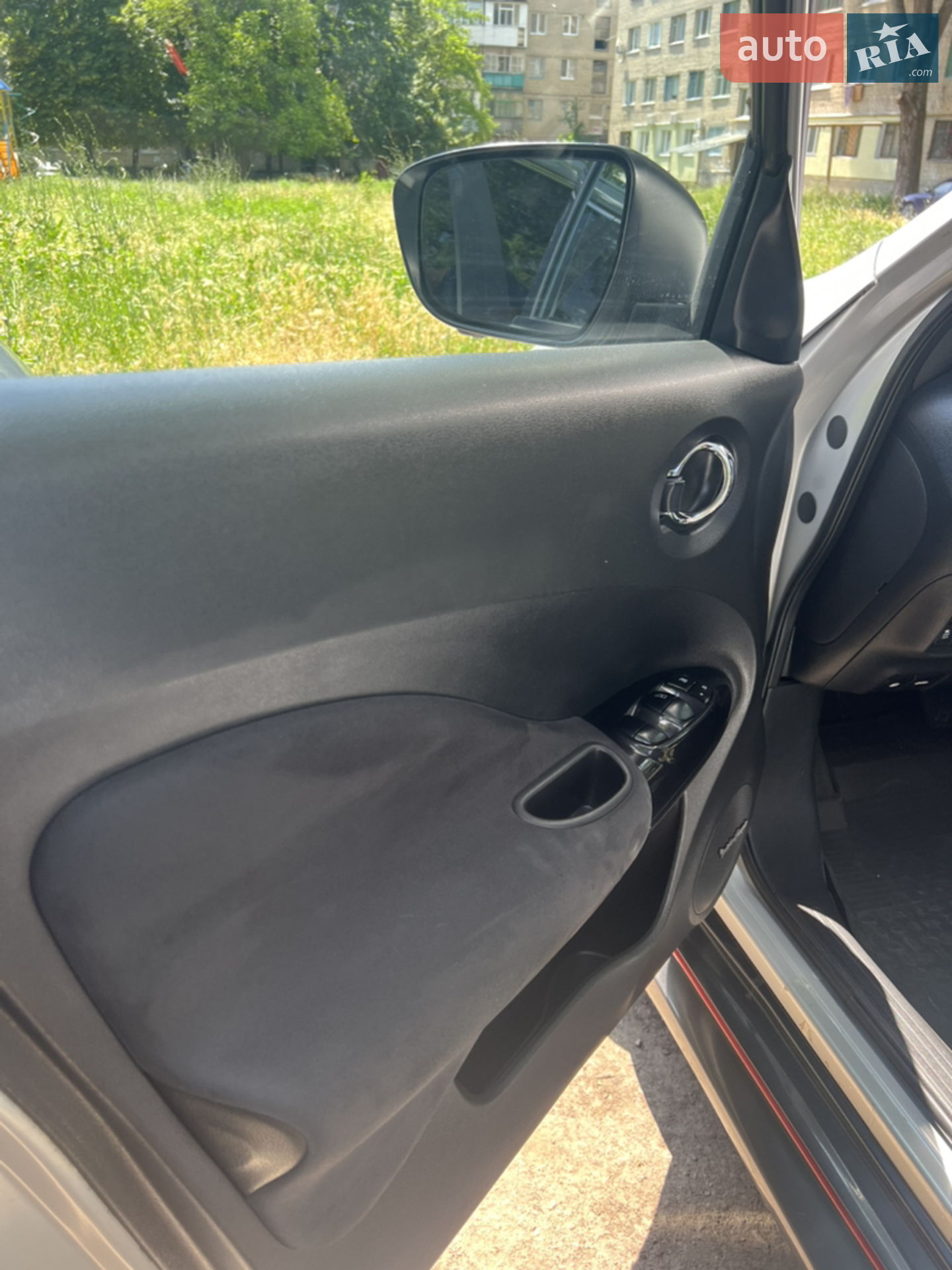 2015 Nissan Juke - мініатюра 11