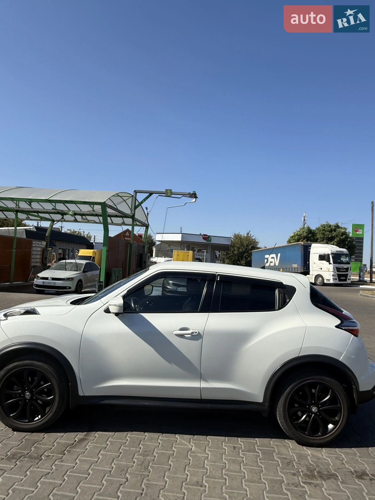 2015 Nissan Juke - мініатюра 9