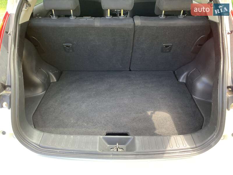 Внедорожник / Кроссовер Nissan Juke 2013 в Ивано-Франковске