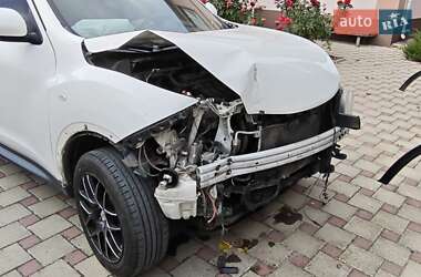 Внедорожник / Кроссовер Nissan Juke 2013 в Харькове