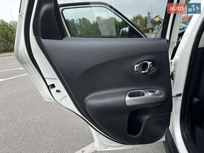 Внедорожник / Кроссовер Nissan Juke 2019 в Киеве