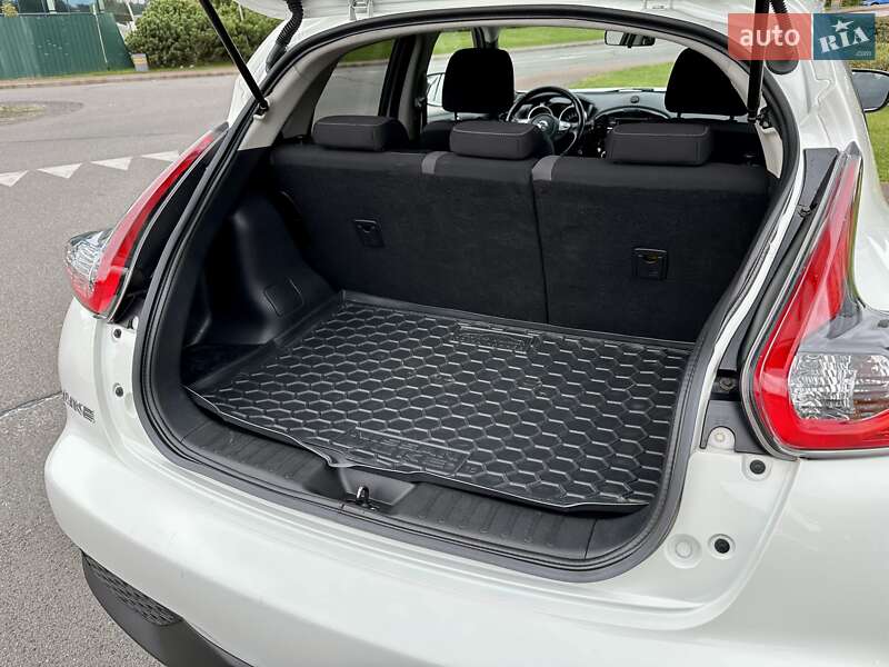 Внедорожник / Кроссовер Nissan Juke 2019 в Киеве