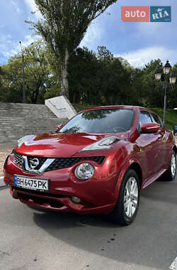 Позашляховик / Кросовер Nissan Juke 2015 в Одесі