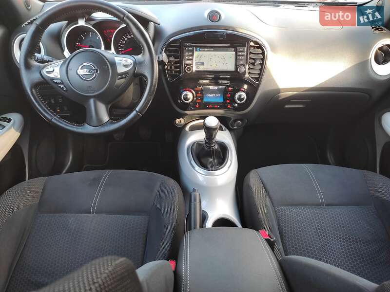 Внедорожник / Кроссовер Nissan Juke 2015 в Звягеле фото 3 Внедорожник / Кроссовер Nissan Juke 2015 в Звягеле