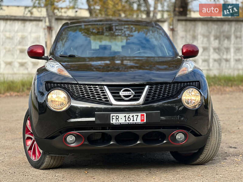 Позашляховик / Кросовер Nissan Juke 2013 в Львові