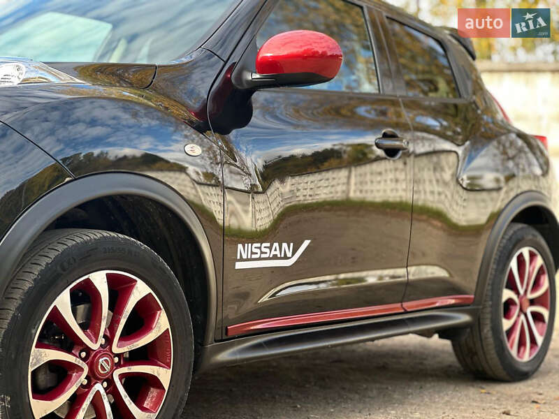 Позашляховик / Кросовер Nissan Juke 2013 в Львові