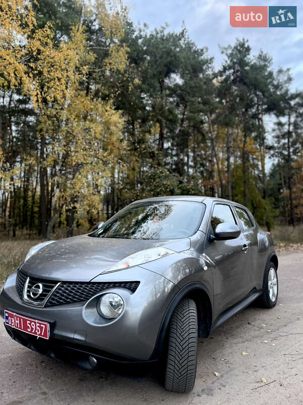 Позашляховик / Кросовер Nissan Juke 2011 в Охтирці