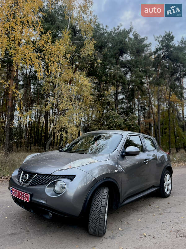 Позашляховик / Кросовер Nissan Juke 2011 в Охтирці