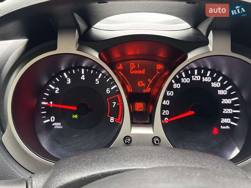 Внедорожник / Кроссовер Nissan Juke 2011 в Ровно