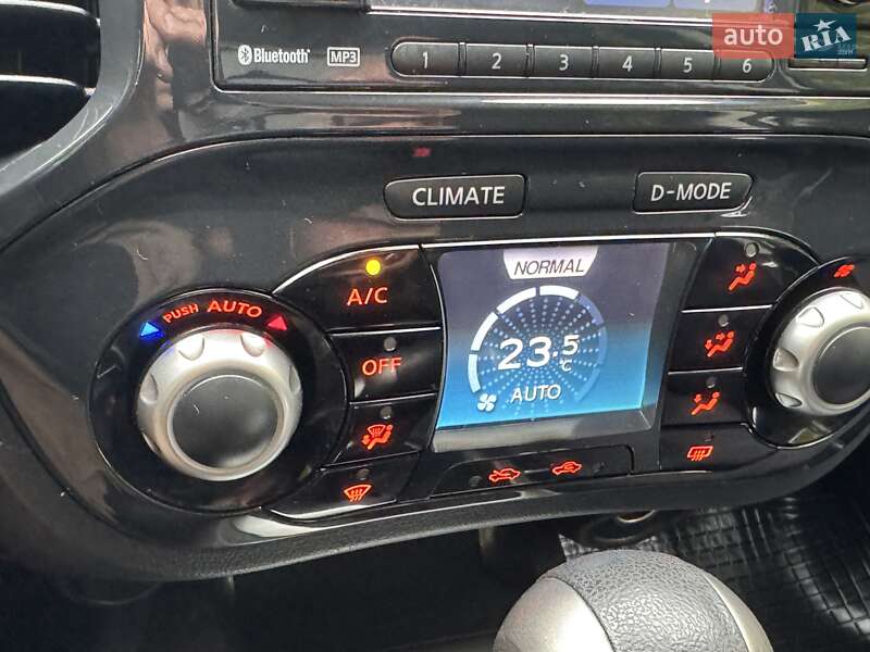 Внедорожник / Кроссовер Nissan Juke 2011 в Ровно