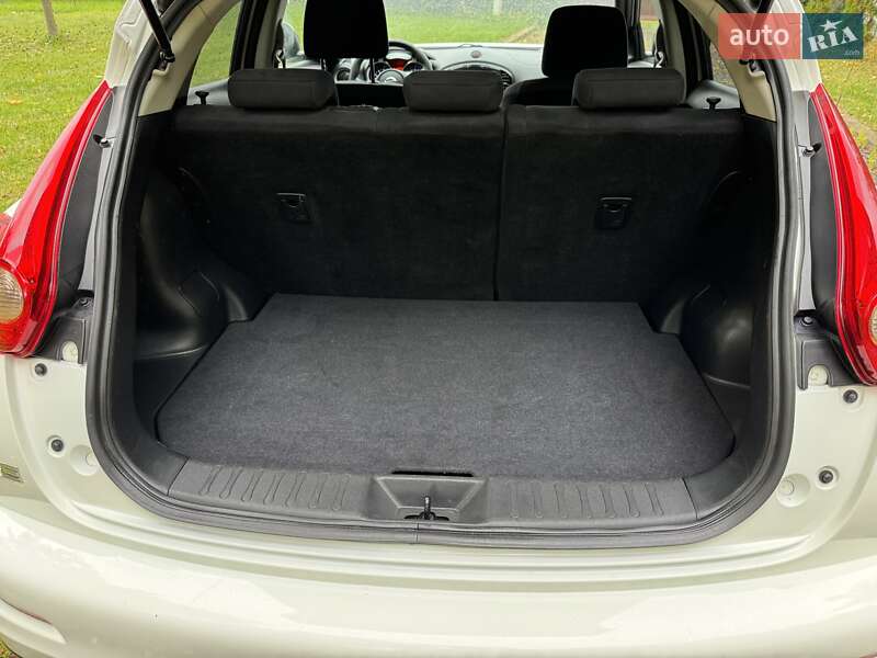 Внедорожник / Кроссовер Nissan Juke 2011 в Ровно