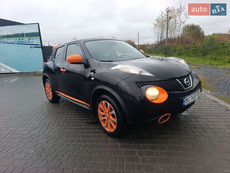 Внедорожник / Кроссовер Nissan Juke 2014 в Львове