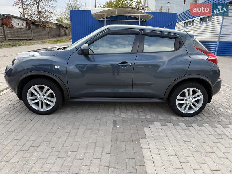 Внедорожник / Кроссовер Nissan Juke 2013 в Запорожье