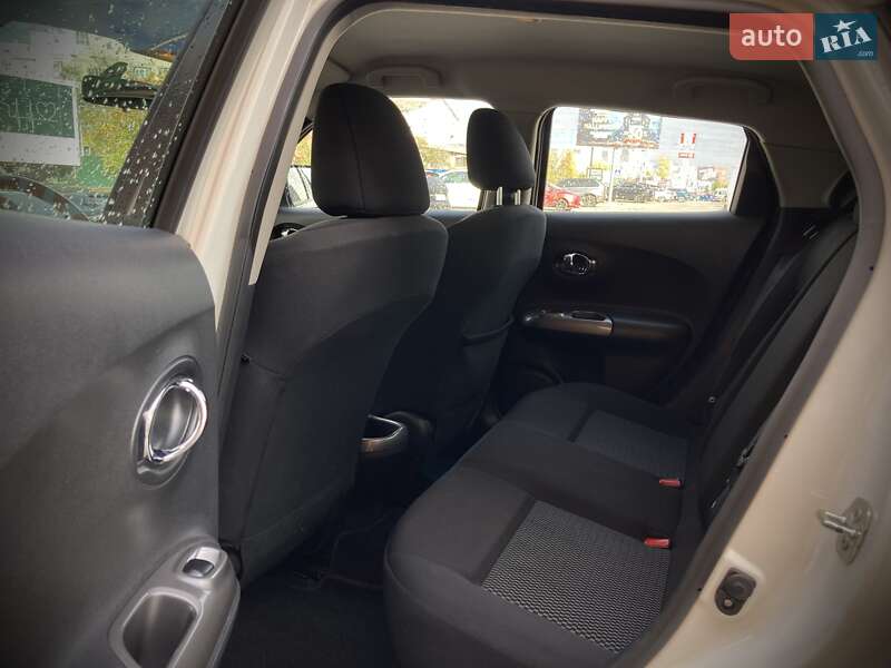 Внедорожник / Кроссовер Nissan Juke 2017 в Киеве