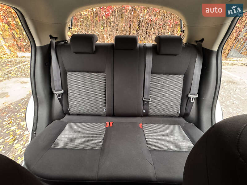 Позашляховик / Кросовер Nissan Juke 2017 в Вінниці фото 58 Позашляховик / Кросовер Nissan Juke 2017 в Вінниці