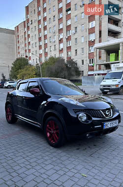 Позашляховик / Кросовер Nissan Juke 2012 в Львові
