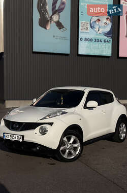 Внедорожник / Кроссовер Nissan Juke 2012 в Харькове