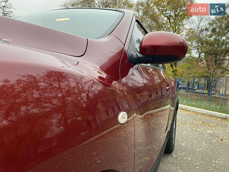 Внедорожник / Кроссовер Nissan Juke 2013 в Николаеве