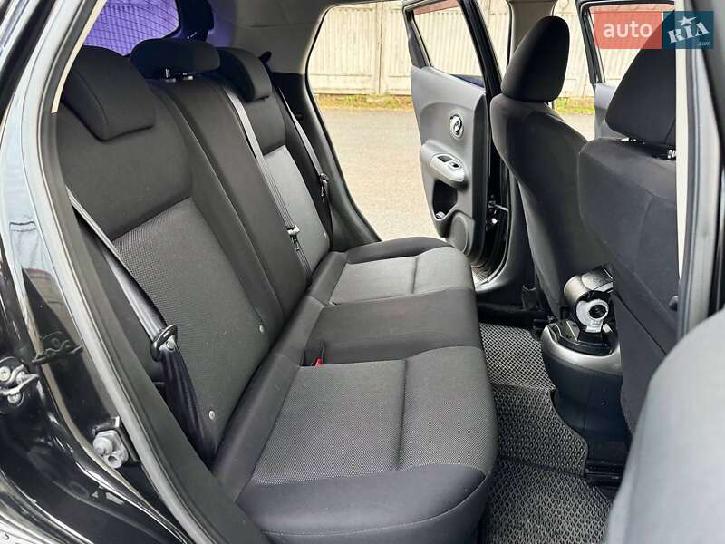 Позашляховик / Кросовер Nissan Juke 2011 в Києві