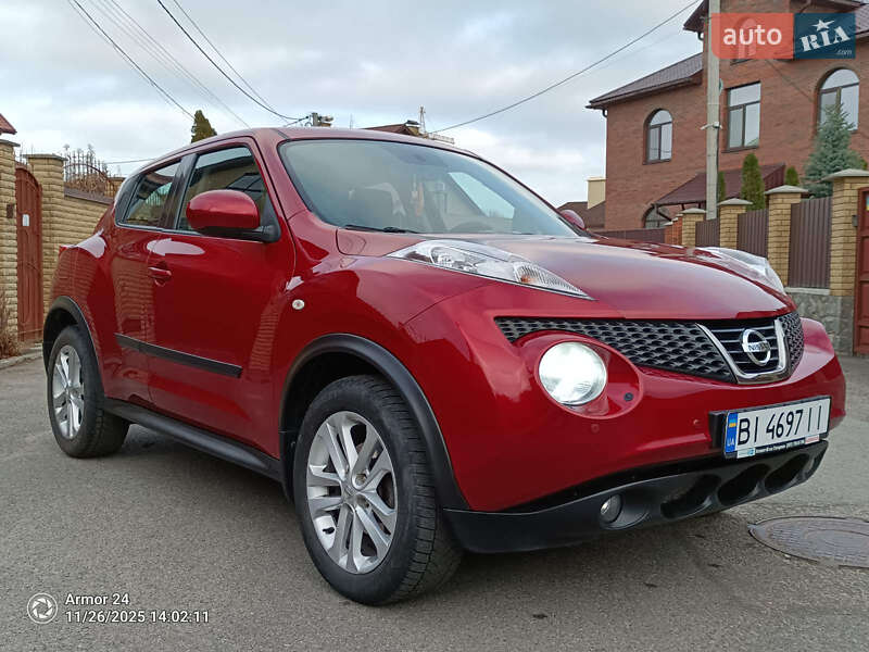 Позашляховик / Кросовер Nissan Juke 2014 в Полтаві