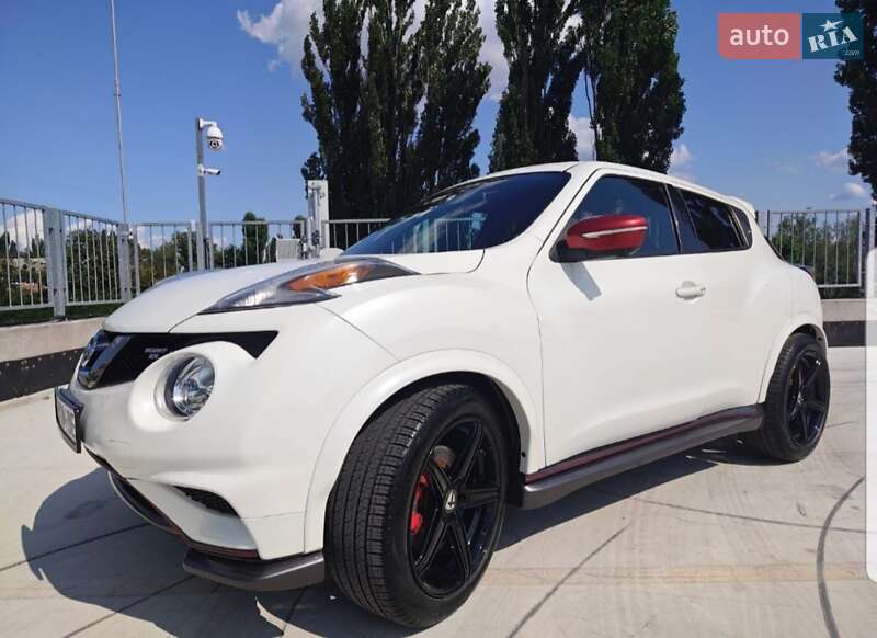 Внедорожник / Кроссовер Nissan Juke 2016 в Киеве