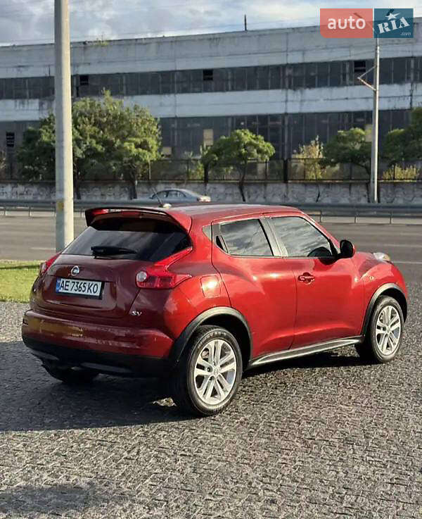 Внедорожник / Кроссовер Nissan Juke 2011 в Запорожье