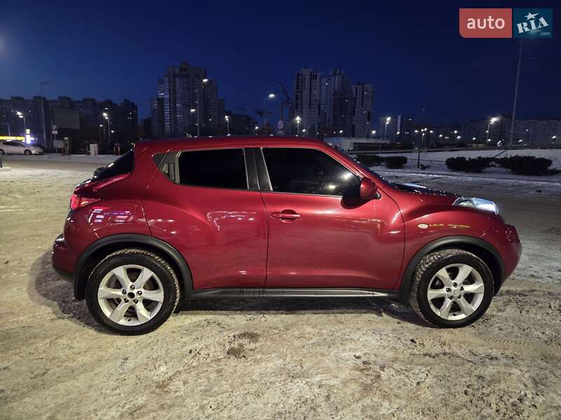 Позашляховик / Кросовер Nissan Juke 2012 в Києві