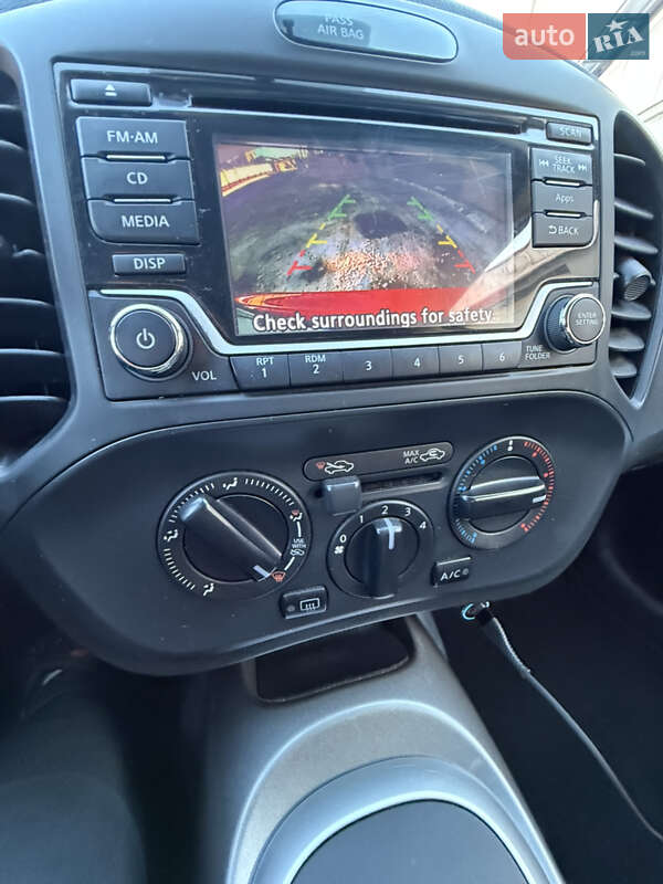 Внедорожник / Кроссовер Nissan Juke 2015 в Шептицькому