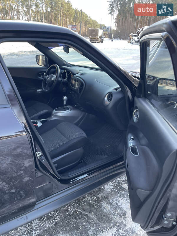 Внедорожник / Кроссовер Nissan Juke 2016 в Ирпене