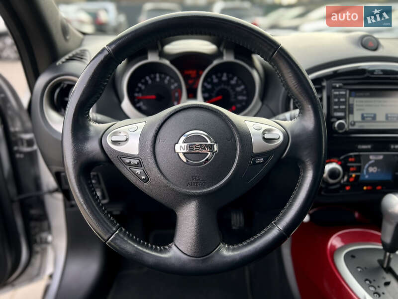 Позашляховик / Кросовер Nissan Juke 2015 в Одесі